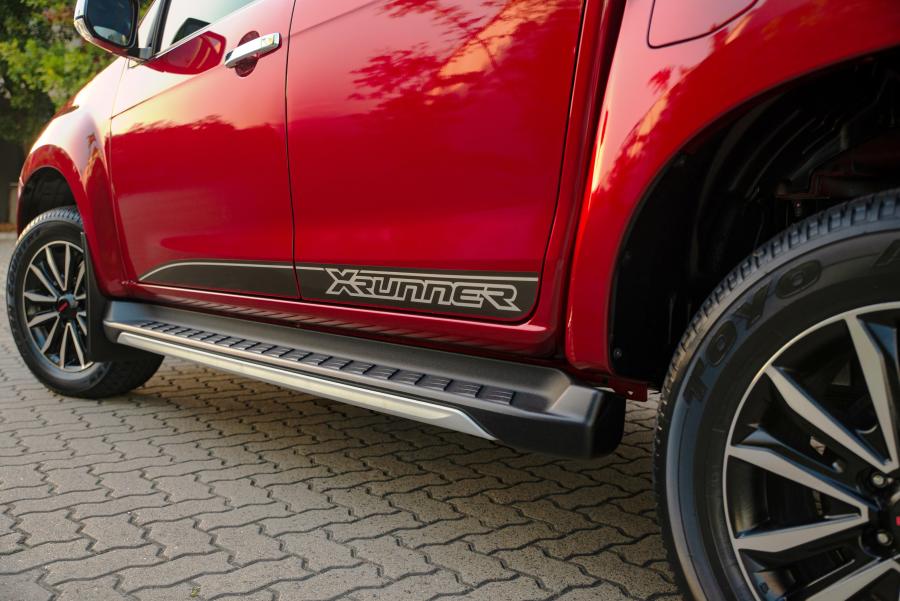  Isuzu D-Max X-Runner Double Cab 2019 года  (AU) (фото 11 из 14)